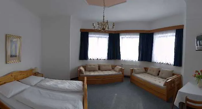Hotel-restaurant-cafe Sophienalpe Otel